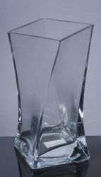 Square Twisted Vase 5