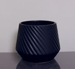 Ceramic Pot 6