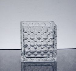 Bubble Cube Vase 4