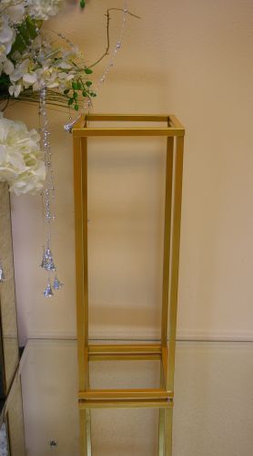 Gold Metal Stand 8.5